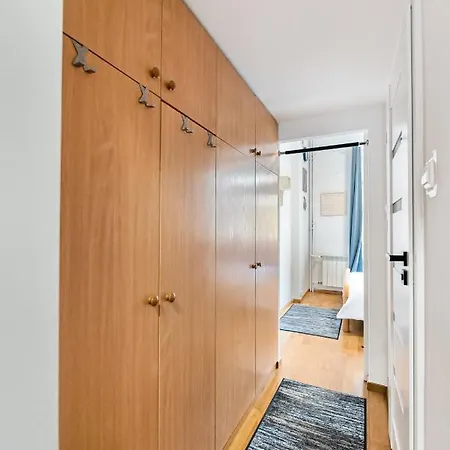 Chmielna Centre By Bookinghost *