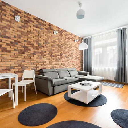 Chmielna Centre By Bookinghost
